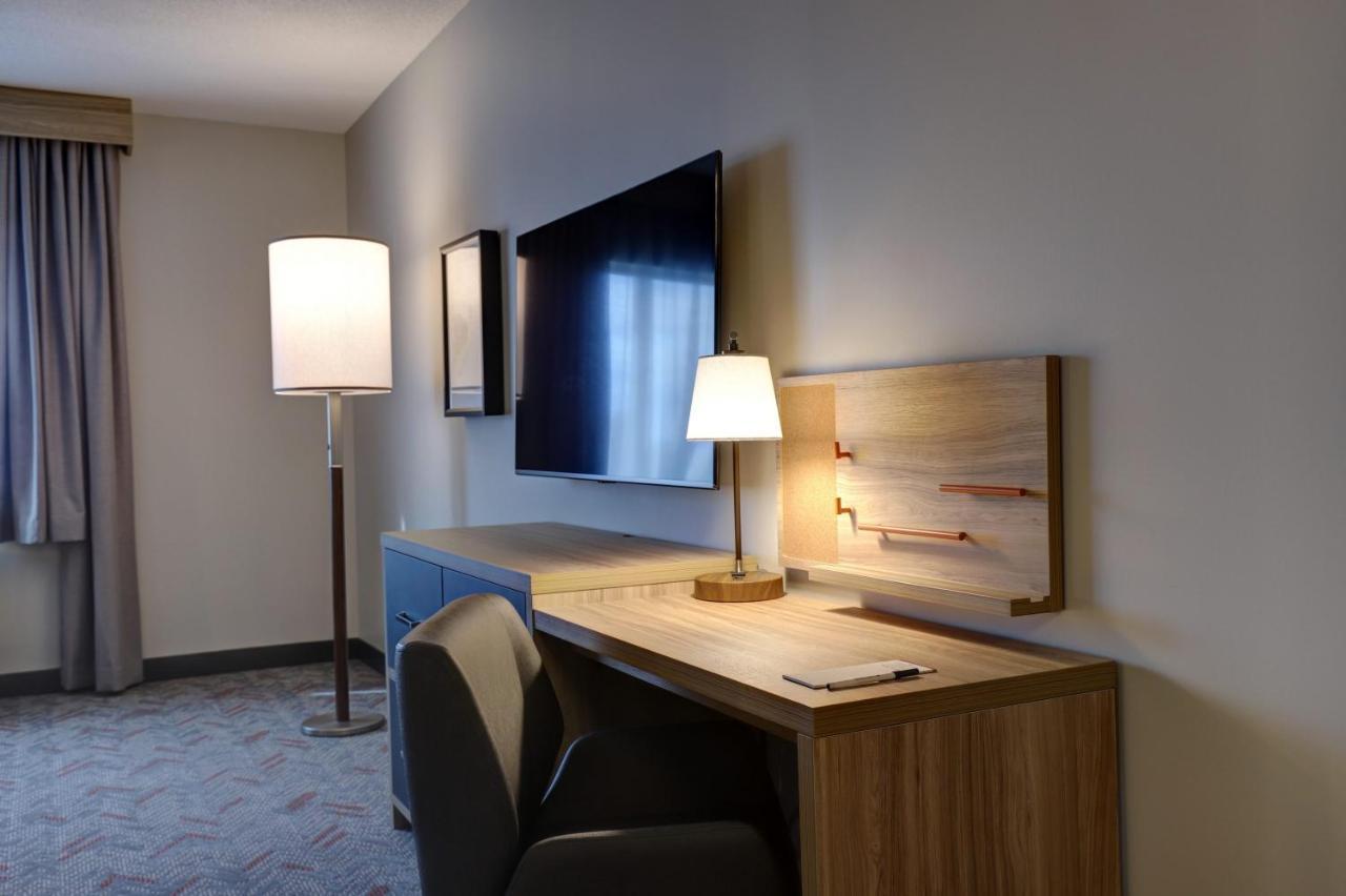 Candlewood Suites - Kingston West, An Ihg Hotel Extérieur photo